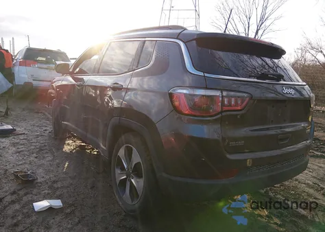 2018 Jeep Compass Latitude Fwd from USA, damaged, VIN 3C4NJCBB7JT124127